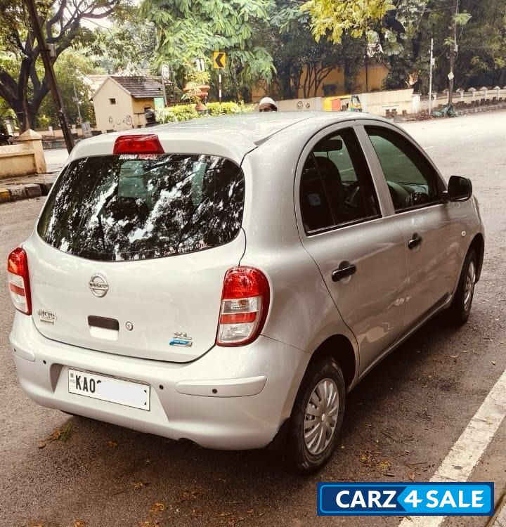 Silver Nissan Micra Active XL