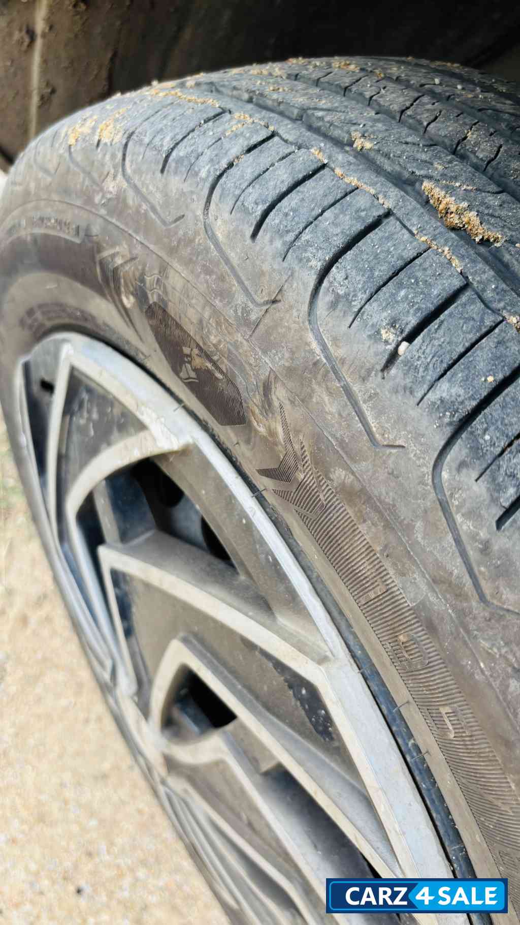 White Tata Nexon Smart plus S 1.2 petrol turbo