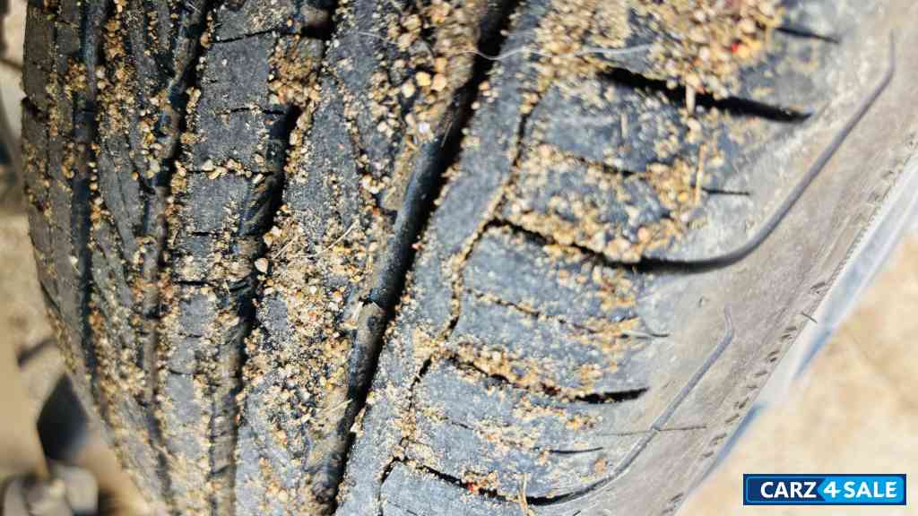 White Tata Nexon Smart plus S 1.2 petrol turbo