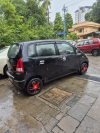 Black Maruti Suzuki Estilo 2007