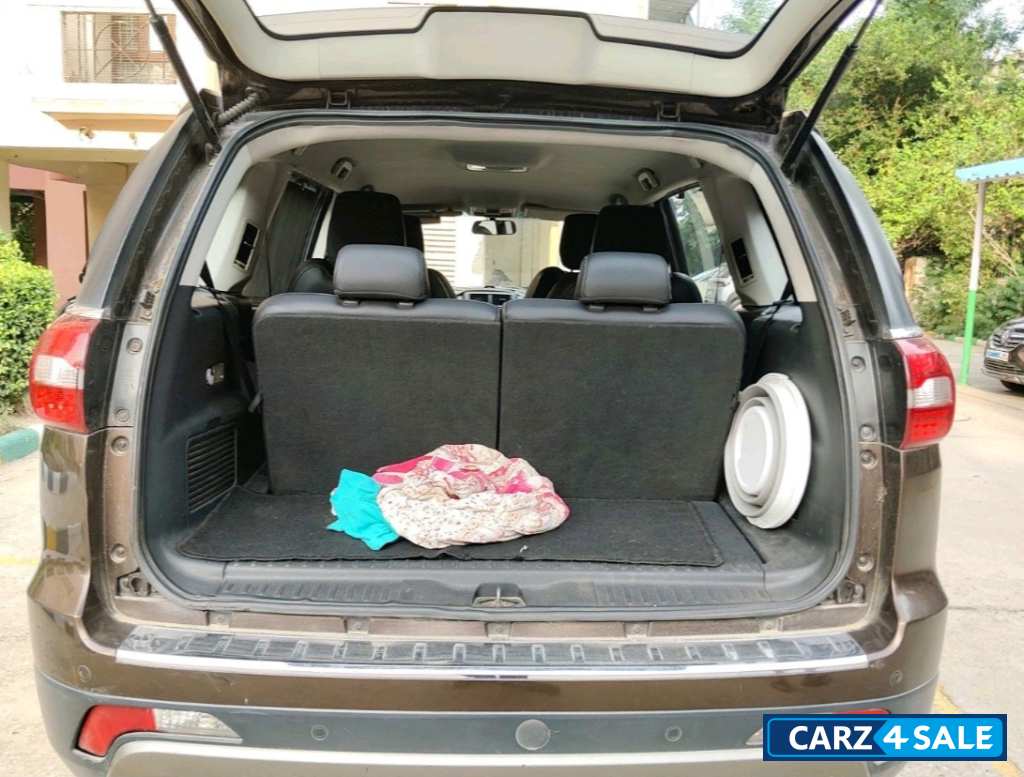 Brown Tata Hexa XTA 4x2 6 seater