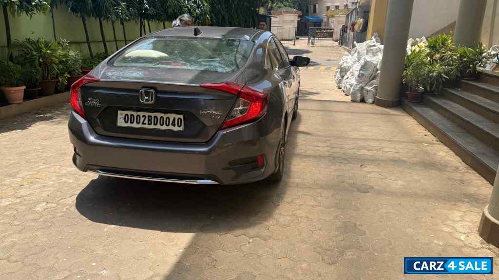 Honda Civic 1.8 ZX CVT ( I-VTEC)