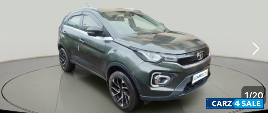 Green Tata  Nexon xm sunroof petrol 2020