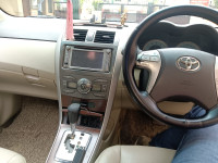 Silver Toyota Corolla Altis 1.8 G automatic