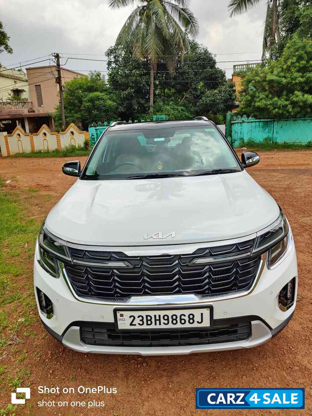 Kia Seltos HTX PLUS DUAL TONE