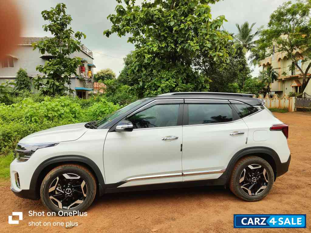 Kia Seltos HTX PLUS DUAL TONE