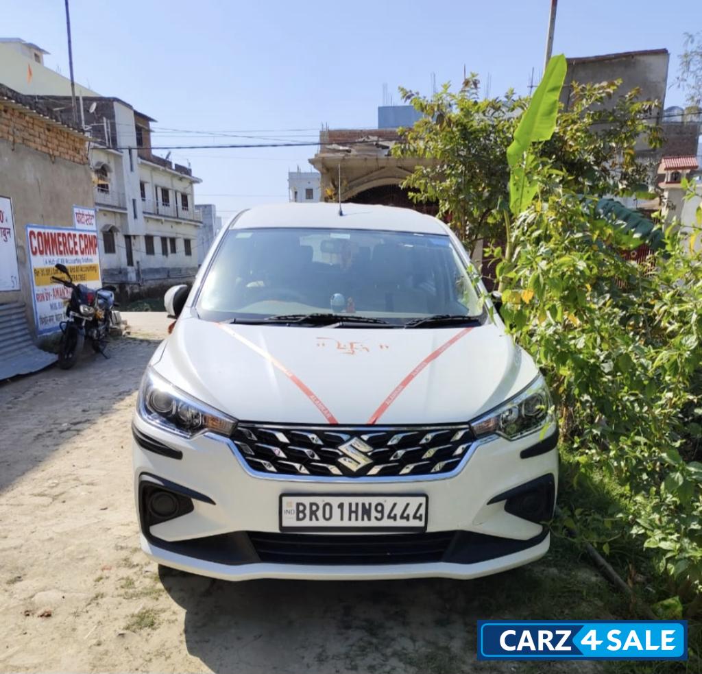 Perl White Maruti Suzuki Ertiga Petrol hybrid