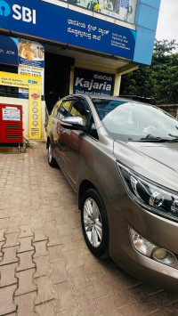 Toyota Cresta 2.8ZX 7STR Automitic