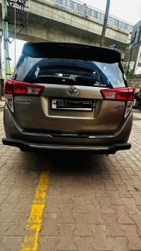 Toyota Cresta 2.8ZX 7STR Automitic