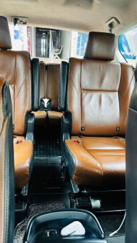 Toyota Cresta 2.8ZX 7STR Automitic