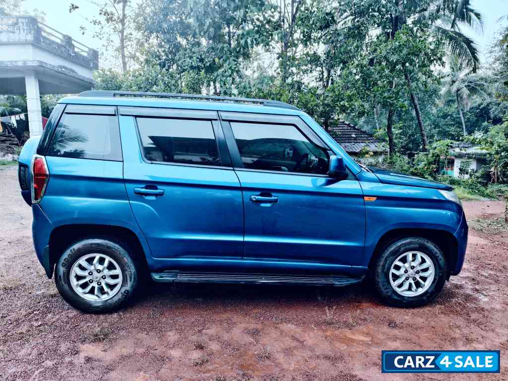Verve Blue Mahindra TUV300 T8 Verve Blue Mahindra TUV300 T8