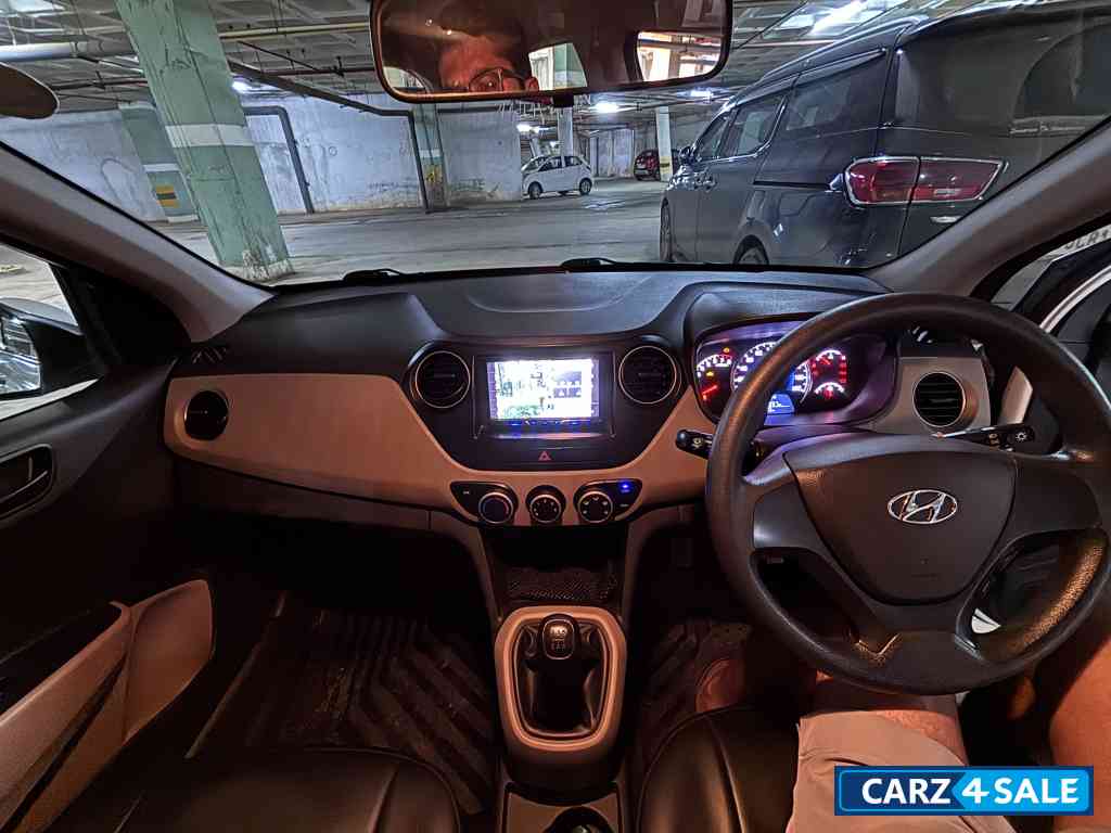 Hyundai i10 Grandi10