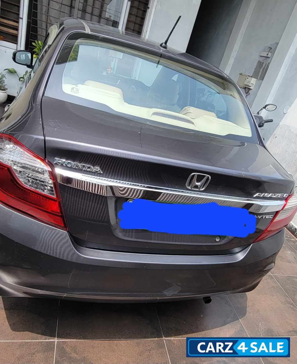 Mordern Steel Metall/ Saloon Honda Amaze S(O) MT (I-VTEC)