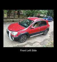 Red Toyota Etios Cross 1.4vd