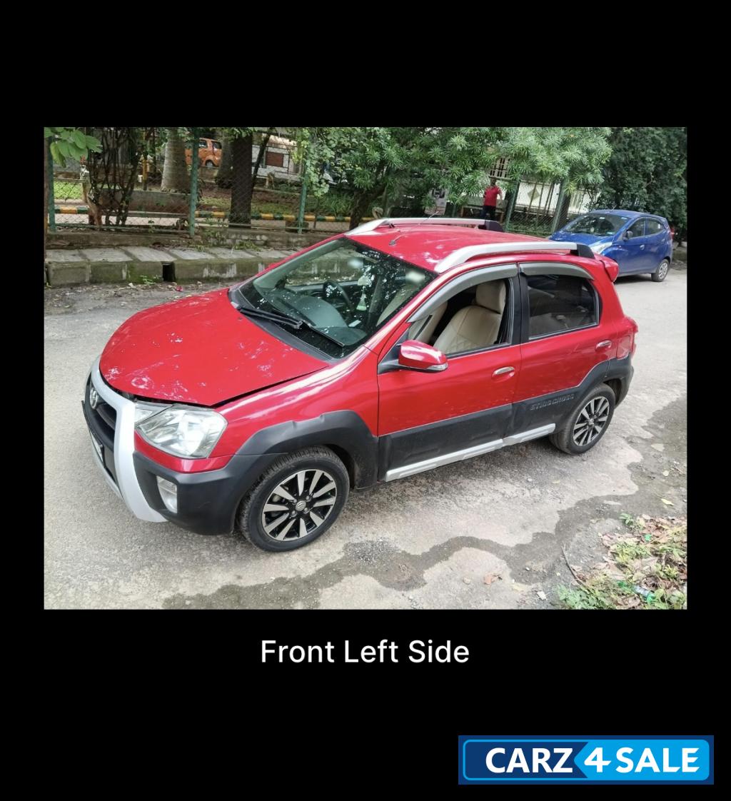 Red Toyota Etios Cross 1.4vd