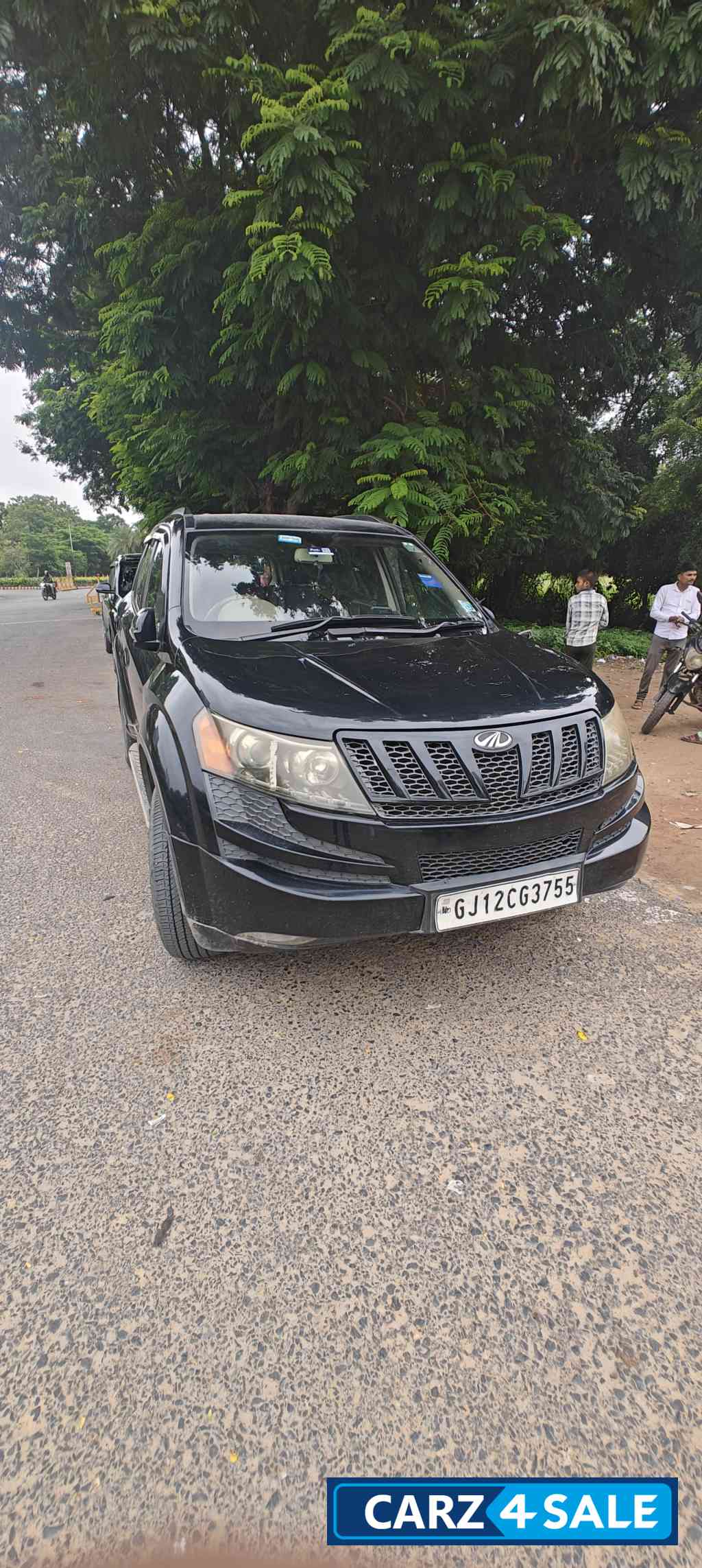 Mahindra XUV 500 W8 Mahindra XUV 500 W8