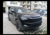 Dark Black Tata Safari Safari Accomplished + 6S Dark (AT)