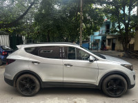 Sleek Silver Hyundai Santa Fe 2WD AT
