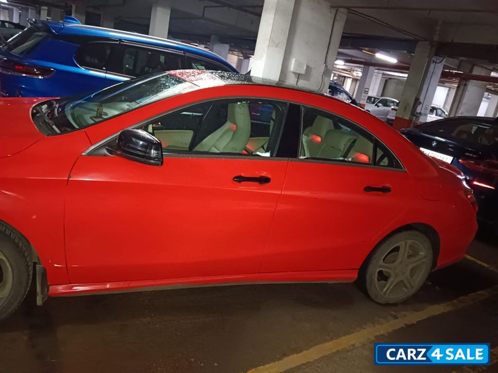 Mercedes-Benz CLS-Class CLA 200