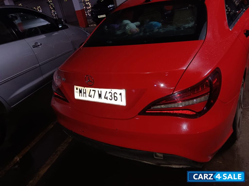 Mercedes-Benz CLS-Class CLA 200