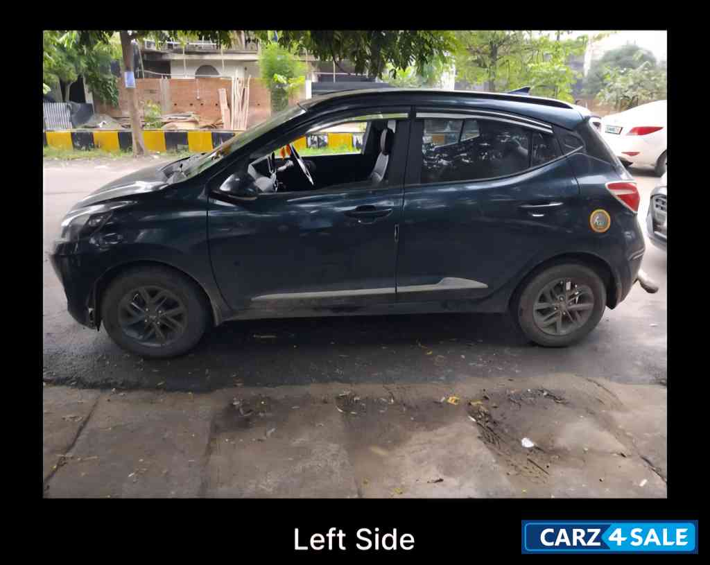 Teal Blue Hyundai i10 Grand I10 Nios