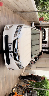 Toyota camry hybrid 2014 Model