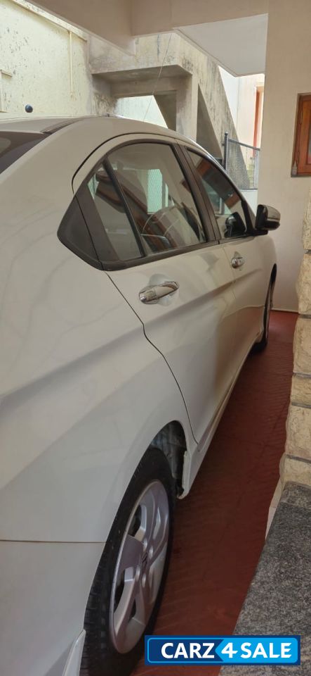 Honda City Vex (o) mt black