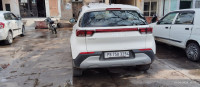 Kia Sonet HTK 1.2 5 MT 2024 Model