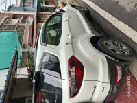 White Ford Ecosport Titanium S