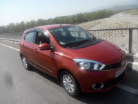 Cherry Red Tata  Tiago 1.2 Revotron XZ