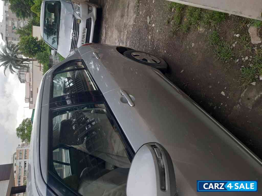 Maruti Suzuki Dzire Vdi