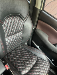 White Maruti Suzuki Grand Vitara Sigma