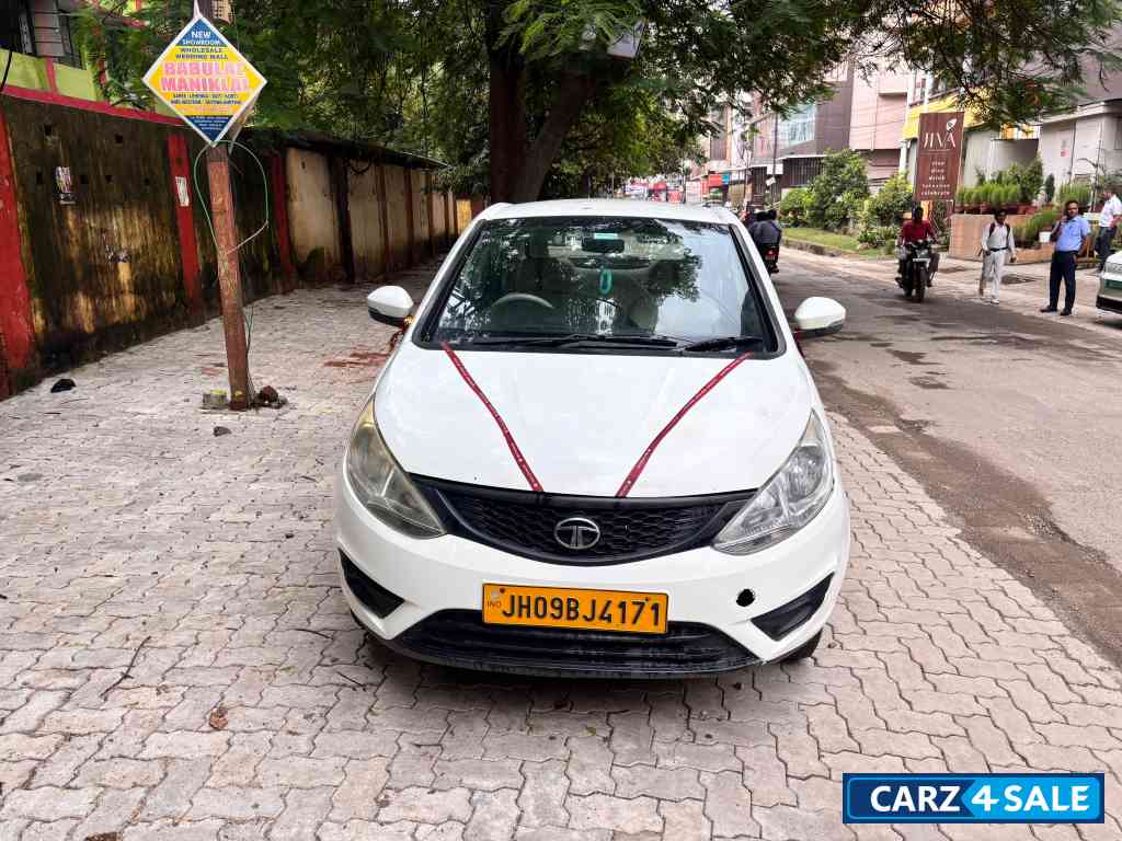Pearl White Tata Zest XM
