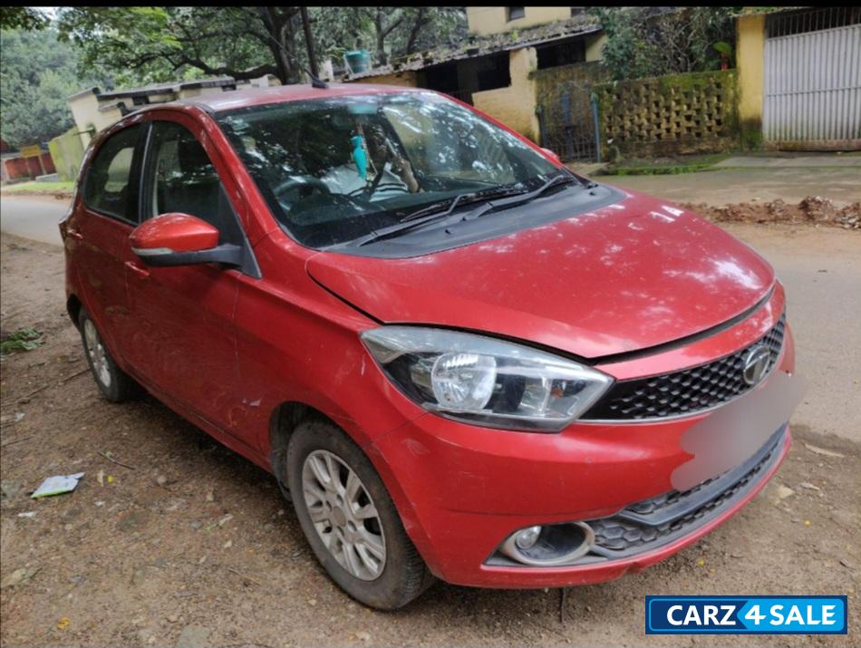 Berry Red Tata Tiago XZA PETROL AUTOMATIC