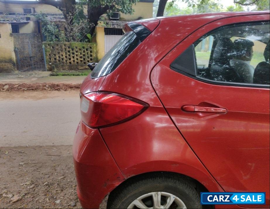 Berry Red Tata Tiago XZA PETROL AUTOMATIC