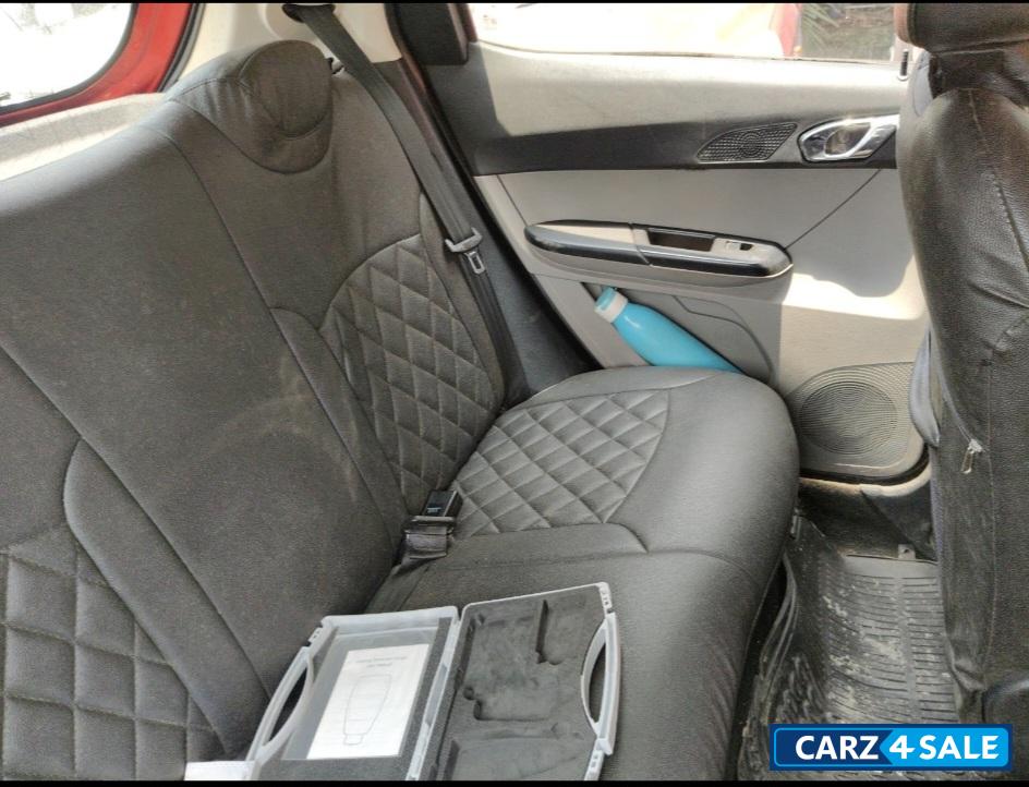 Berry Red Tata Tiago XZA PETROL AUTOMATIC