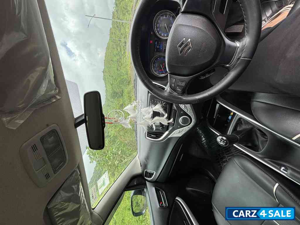 Grey Maruti Suzuki Baleno Zeta Grey Maruti Suzuki Baleno Zeta