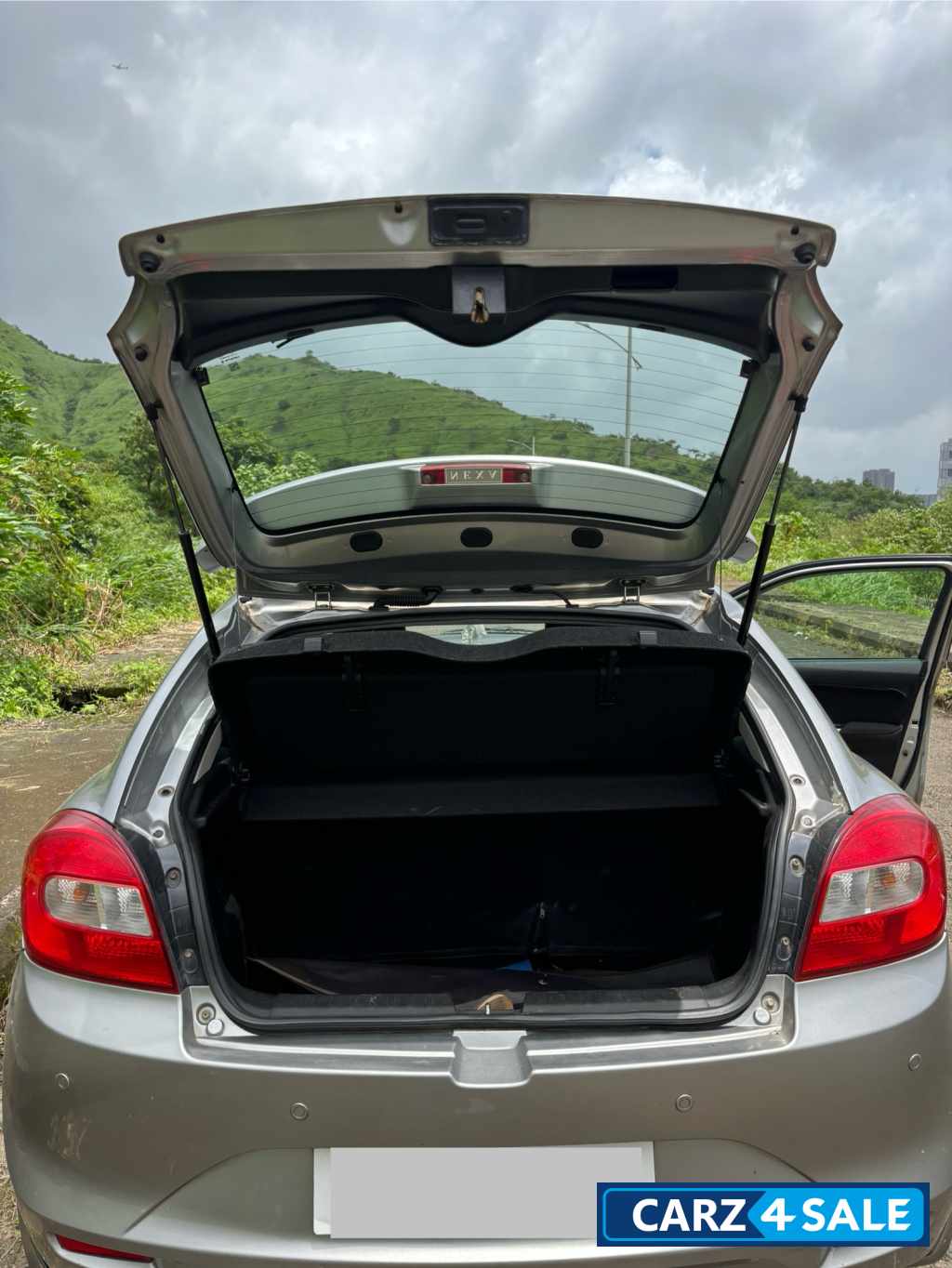 Grey Maruti Suzuki Baleno Zeta Grey Maruti Suzuki Baleno Zeta