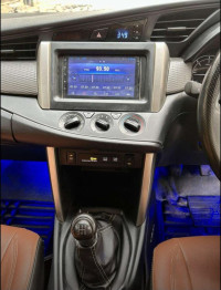 Toyota Innova Crysta g