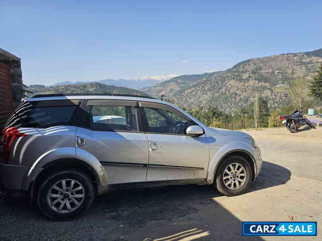 Mahindra XUV 500 W6 Mahindra XUV 500 W6