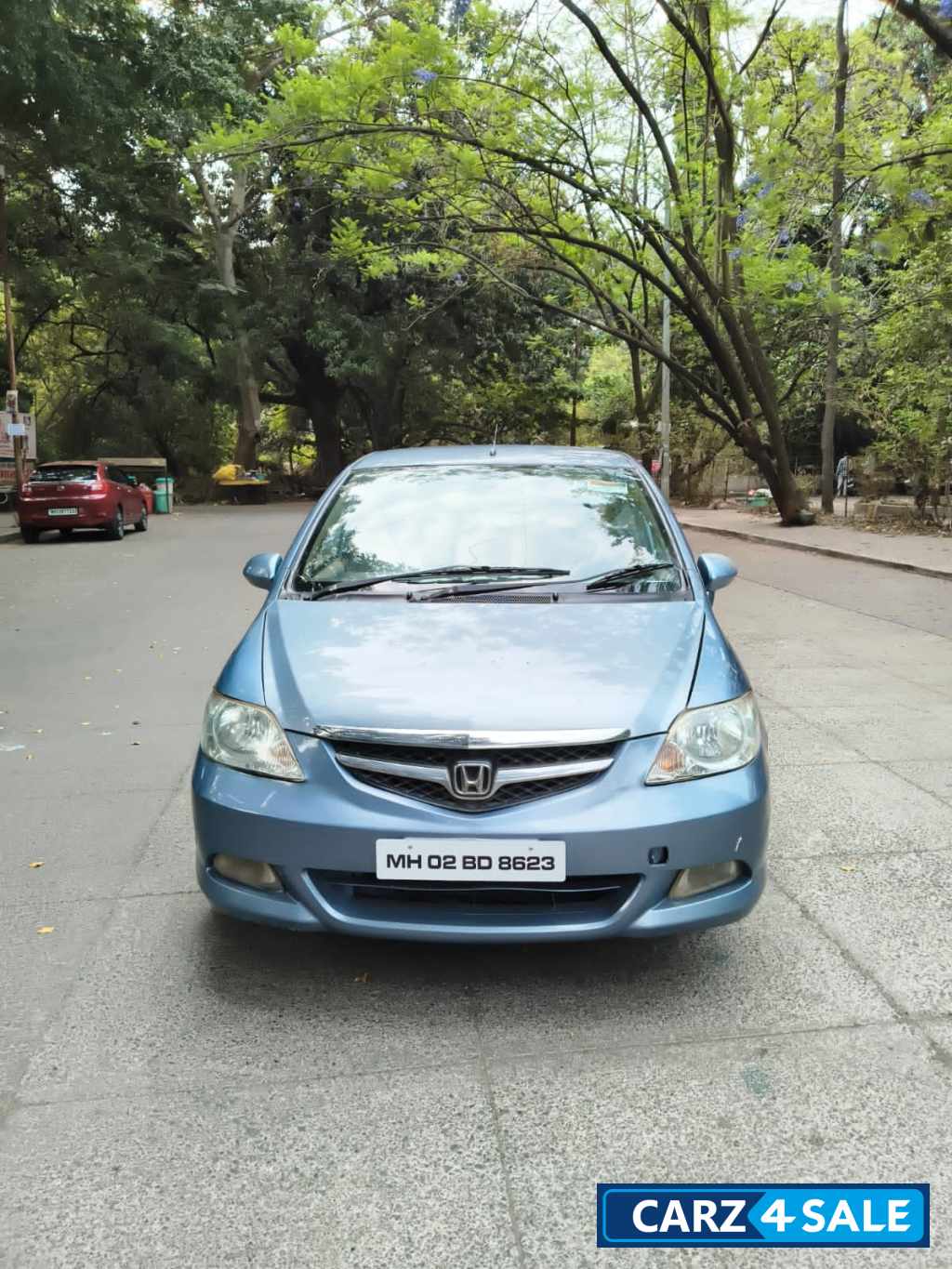 Blueish Silver Honda City Zx