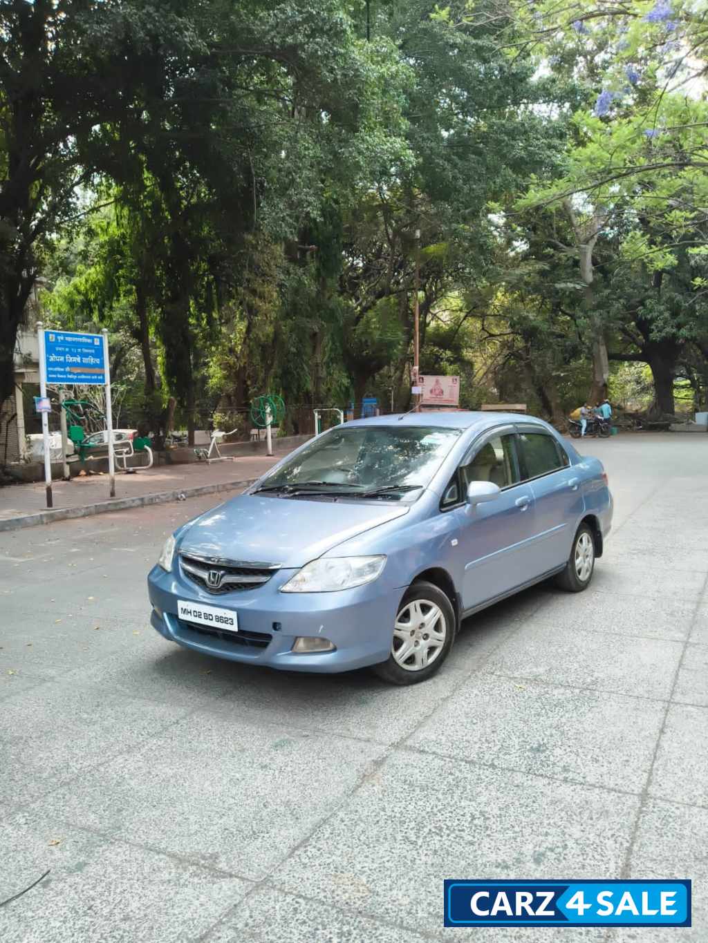 Blueish Silver Honda City Zx
