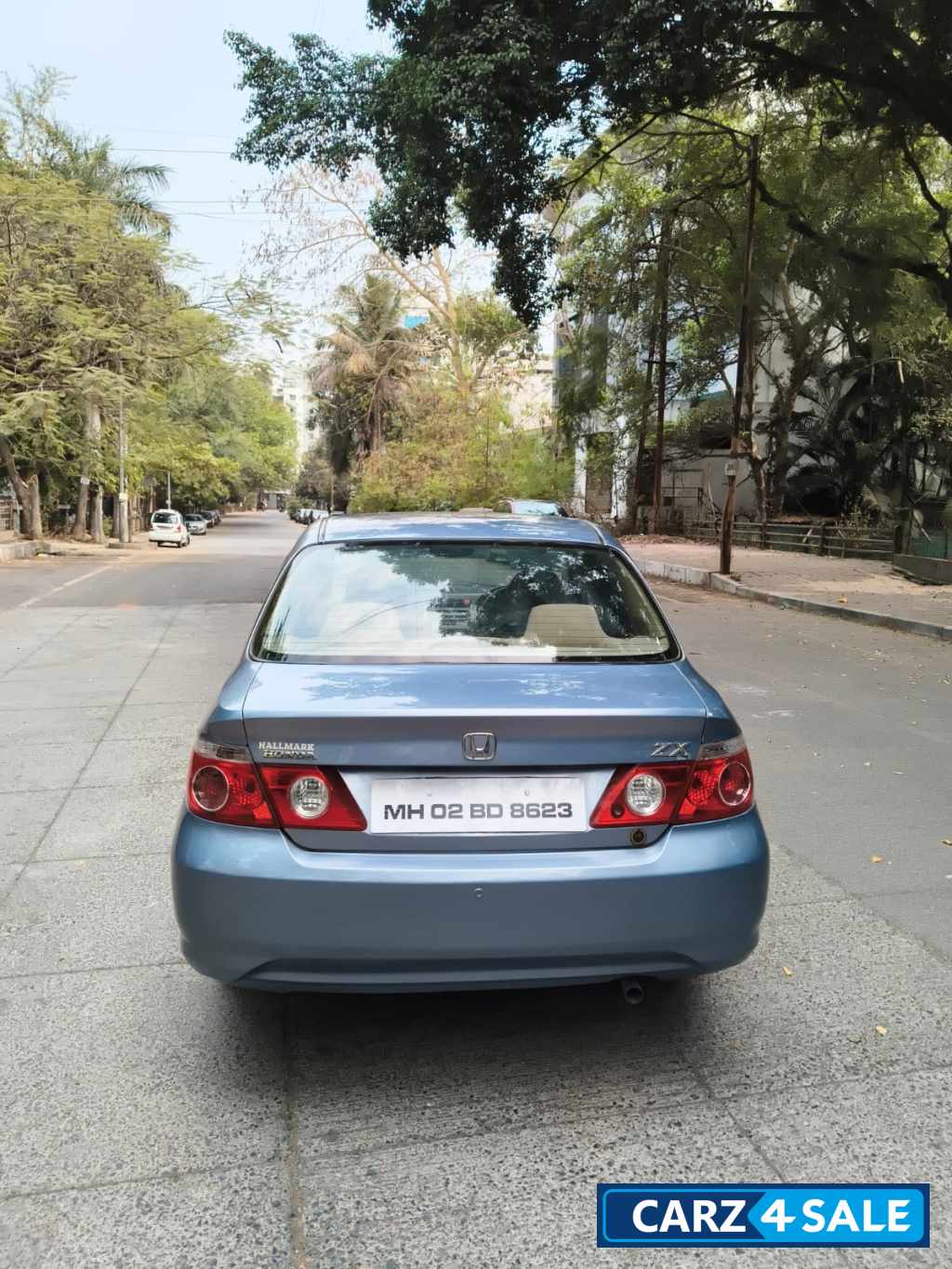 Blueish Silver Honda City Zx