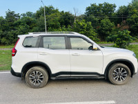 White Mahindra Scorpio Scorpio n z8 select diesel