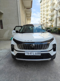 White & Black (dt) Tata Safari Accomplished Plus Dual Tone AT 7 STR