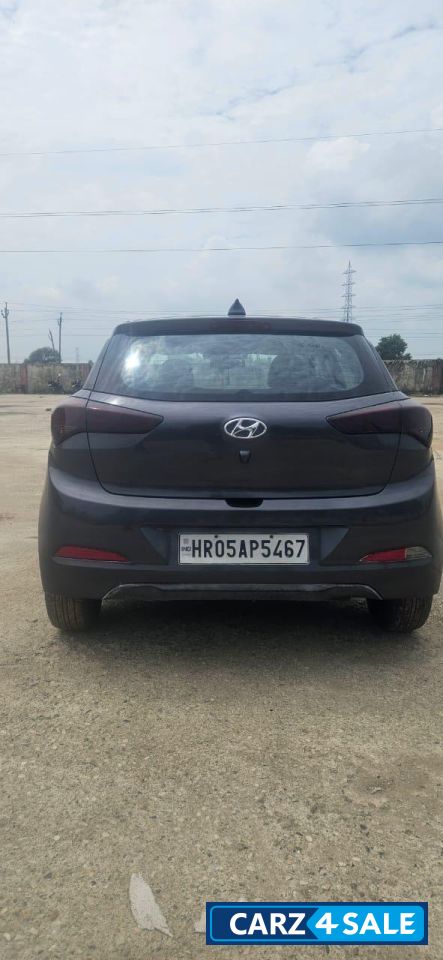 Grey Hyundai Elite i20 Sportz