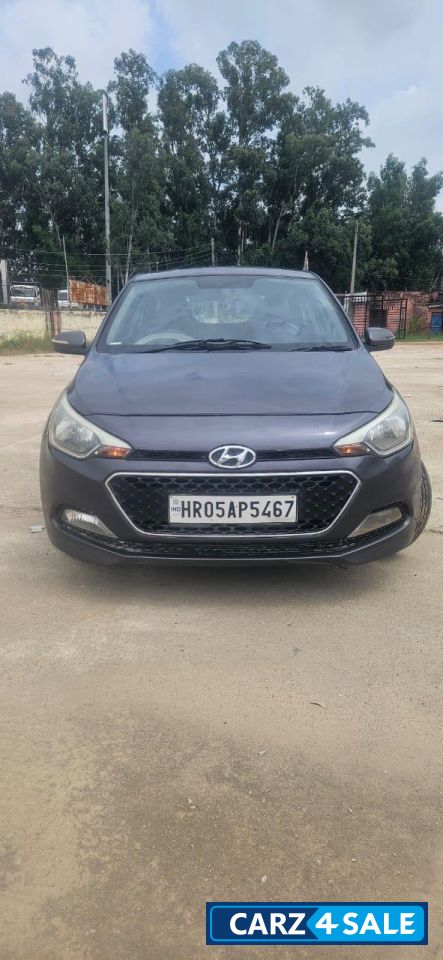 Grey Hyundai Elite i20 Sportz