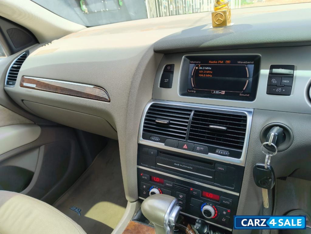 Audi Q7 Quattro premium 3.0 TDI