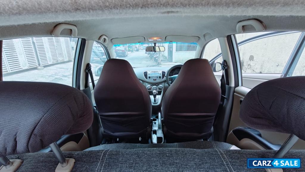 Hyundai i10 Sportz AT 1.2 Kappa2 Hyundai i10 Sportz AT 1.2 Kappa2