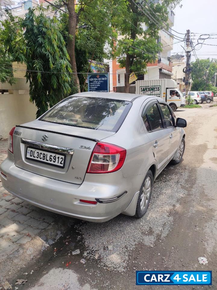 Maruti Suzuki SX4 2011, ZXI - Petrol